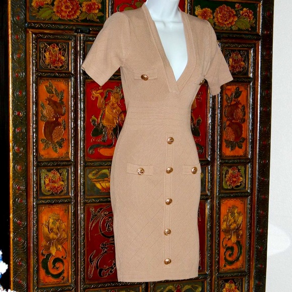 Jainmy Martinez Dresses & Skirts - NEW* Jainmy Martinez Beige Sweater Pencil Dress